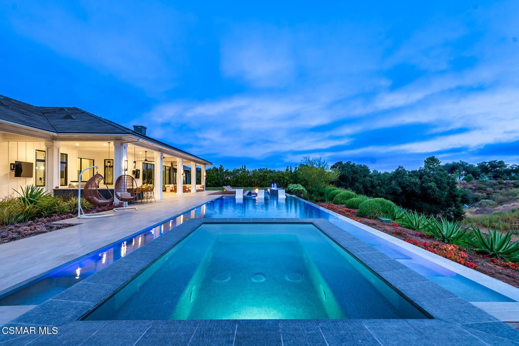 Thousand Oaks, California, 91362, United States, 5 Bedrooms Bedrooms, ,7 BathroomsBathrooms,Residential,Active,1900211