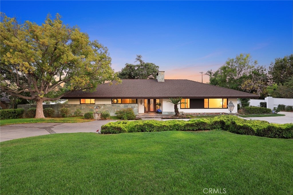 Arcadia, California, 91006, United States, 4 Bedrooms Bedrooms, ,3 BathroomsBathrooms,Residential,Active,1914781