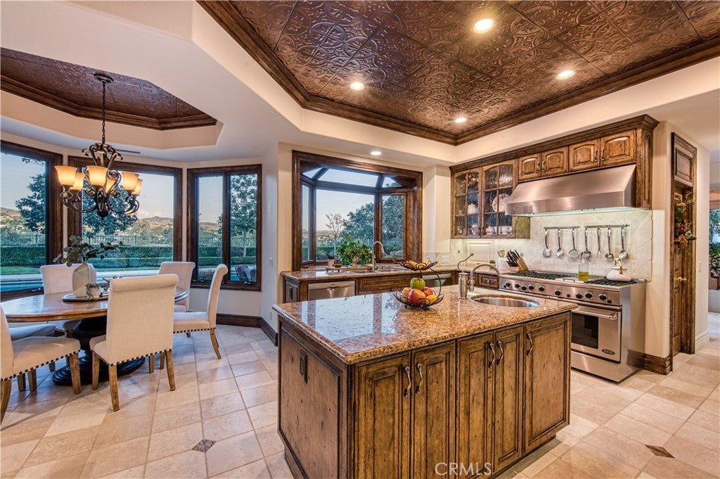 Coto De Caza, California, 92679, United States, 5 Bedrooms Bedrooms, ,7 BathroomsBathrooms,Residential,Active,1742119