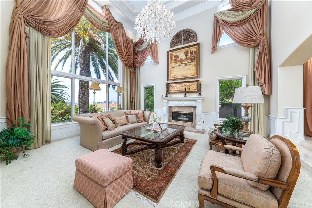 Diamond Bar, California, 91765, United States, 7 Bedrooms Bedrooms, ,10 BathroomsBathrooms,Residential,Active,1899926