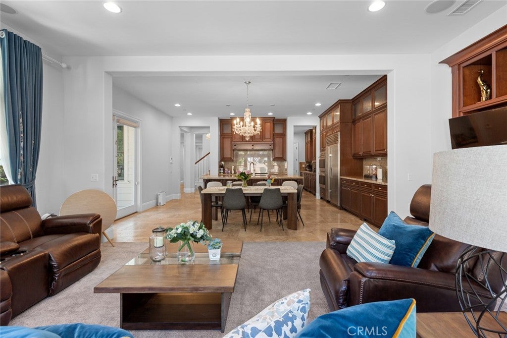 Huntington Beach, California, 92649, United States, 4 Bedrooms Bedrooms, ,4 BathroomsBathrooms,Residential,Active,1780402