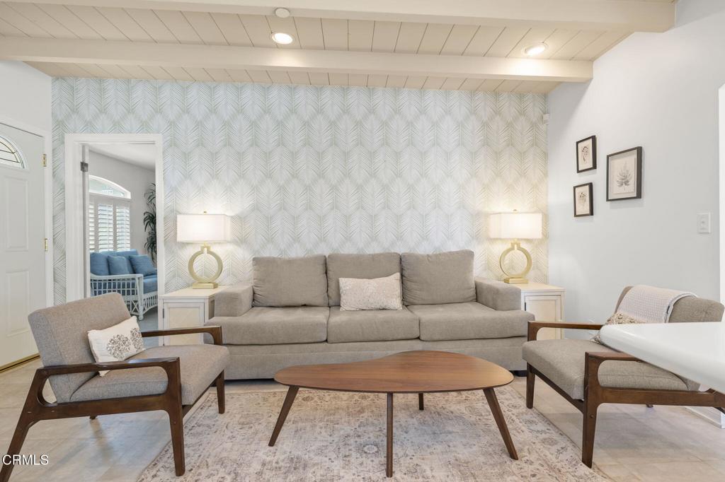 Ventura, California, 93001, United States, ,3 BathroomsBathrooms,Residential,Active,1829931