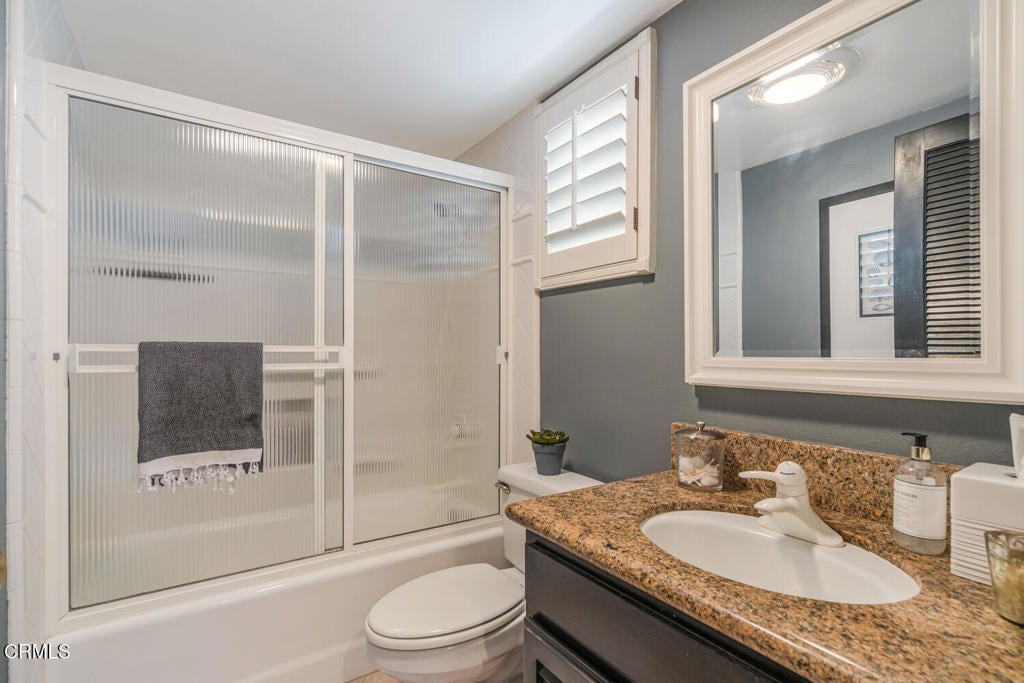 Oxnard, California, 93035, United States, 3 Bedrooms Bedrooms, ,2 BathroomsBathrooms,Residential,Active,1989783