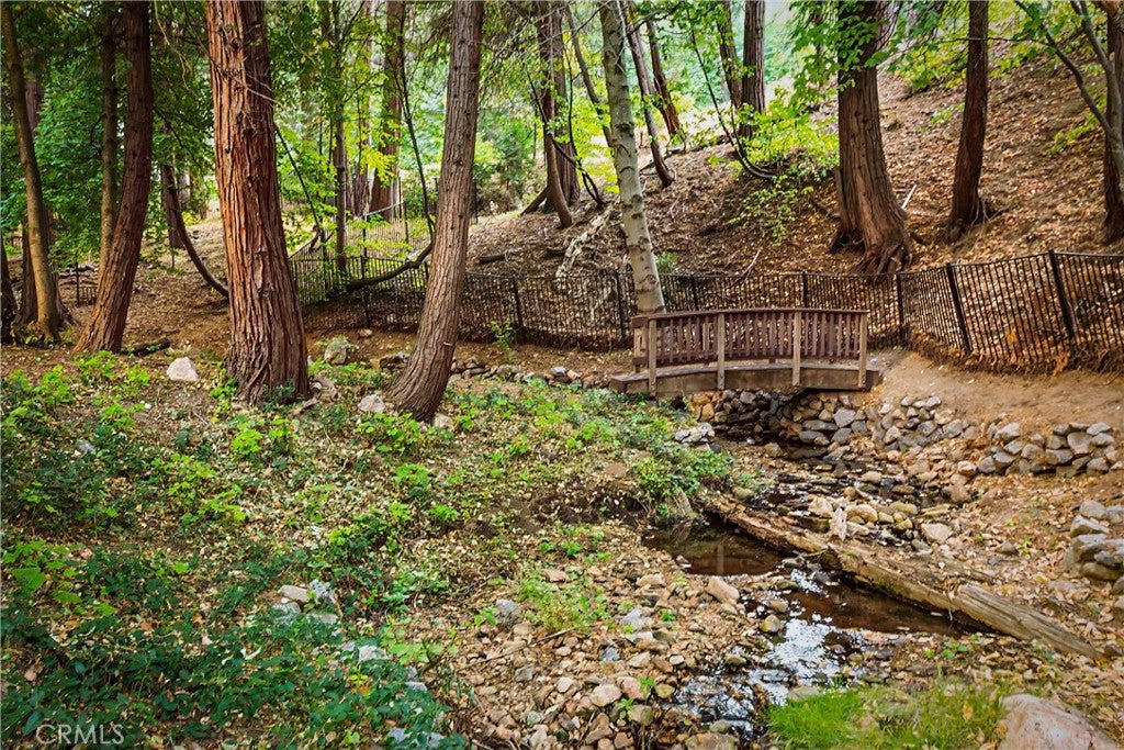 Lake Arrowhead, California, 92352, United States, 2 Bedrooms Bedrooms, ,3 BathroomsBathrooms,Residential,Active,1945074