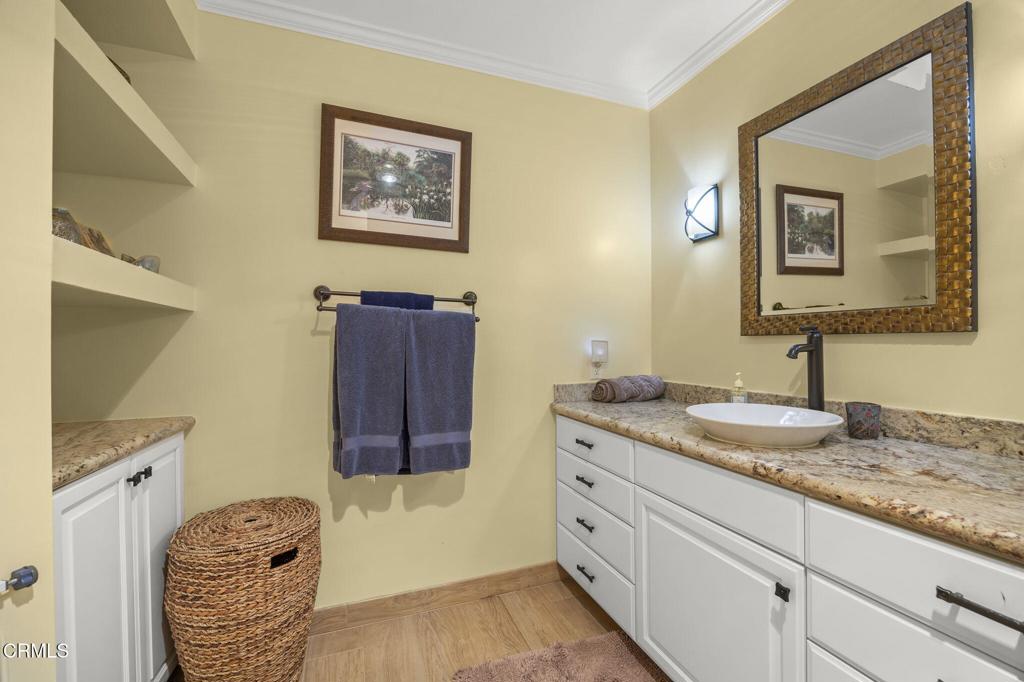 Camarillo, California, 93010, United States, 4 Bedrooms Bedrooms, ,4 BathroomsBathrooms,Residential,Active,1853313