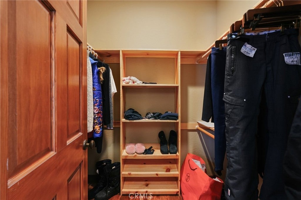 Big Bear Lake, California, 92315, United States, 6 Bedrooms Bedrooms, ,7 BathroomsBathrooms,Residential,Active,1945198