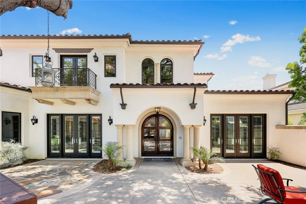 Arcadia, California, 91006, United States, 5 Bedrooms Bedrooms, ,6 BathroomsBathrooms,Residential,Active,1859344