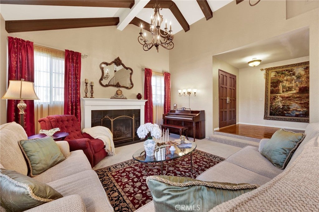 Glendale, California, 91206, United States, 4 Bedrooms Bedrooms, ,4 BathroomsBathrooms,Residential,Active,2012922