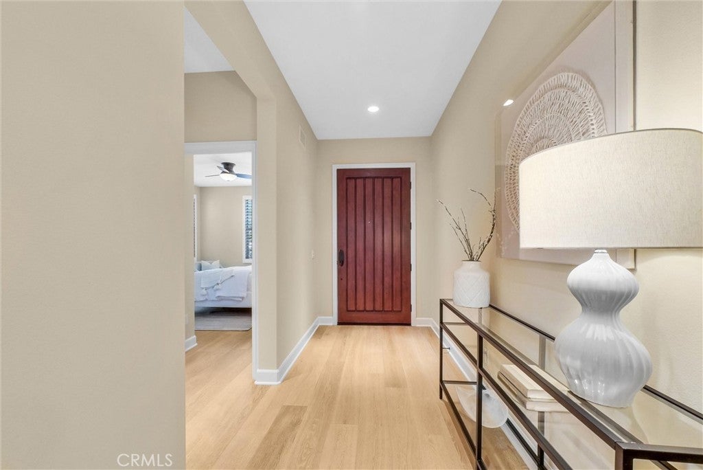 Irvine, California, 92620, United States, 4 Bedrooms Bedrooms, ,4 BathroomsBathrooms,Residential,Active,1986877