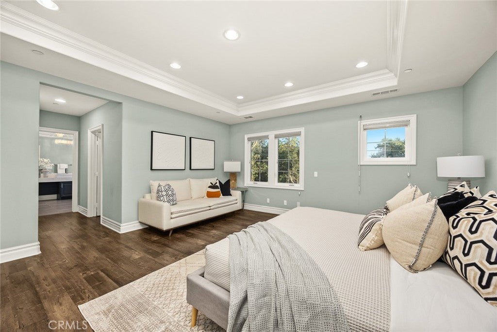 Arcadia, California, 91007, United States, 5 Bedrooms Bedrooms, ,6 BathroomsBathrooms,Residential,Active,1941105