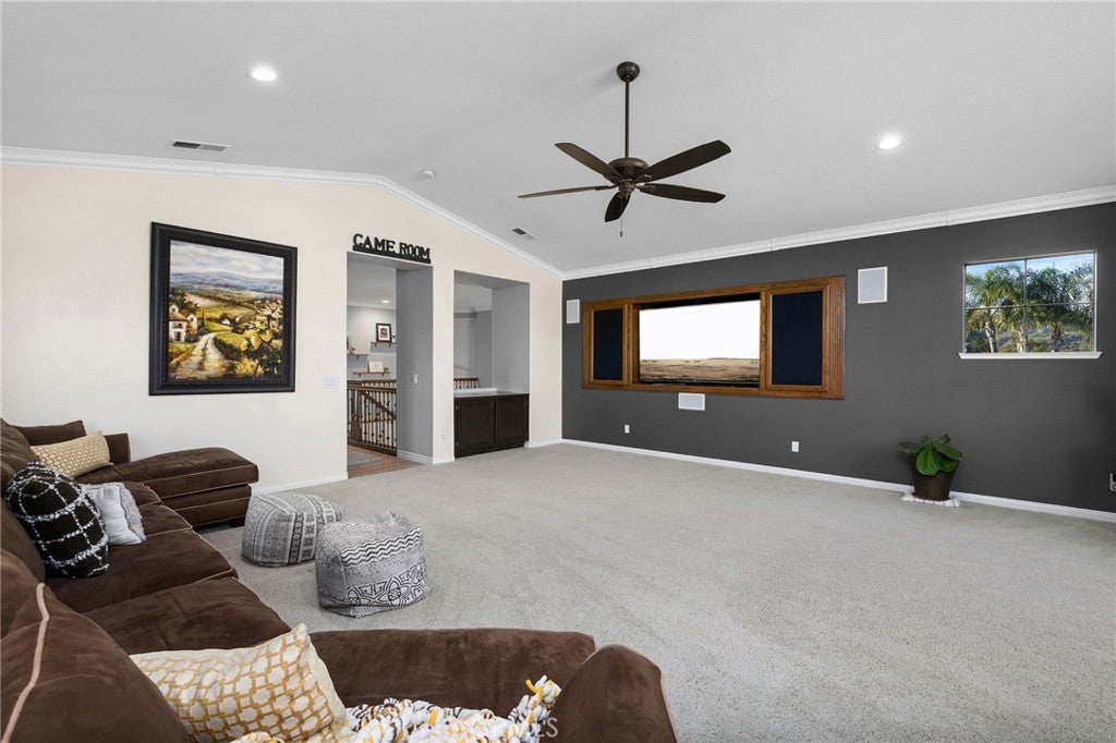 La Verne, California, 91750, United States, 5 Bedrooms Bedrooms, ,3 BathroomsBathrooms,Residential,Active,2015798