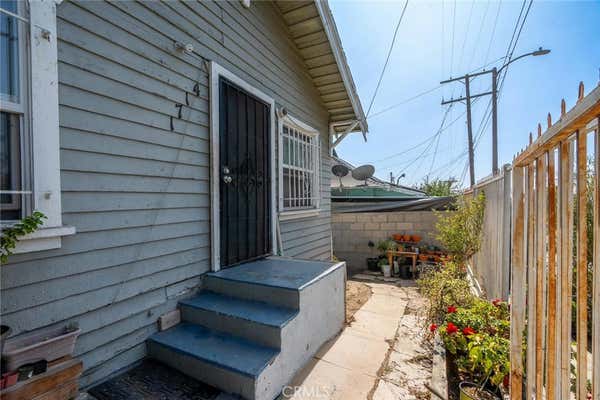 1714 WALTON AVE, LOS ANGELES, CA 90006, photo 3 of 7