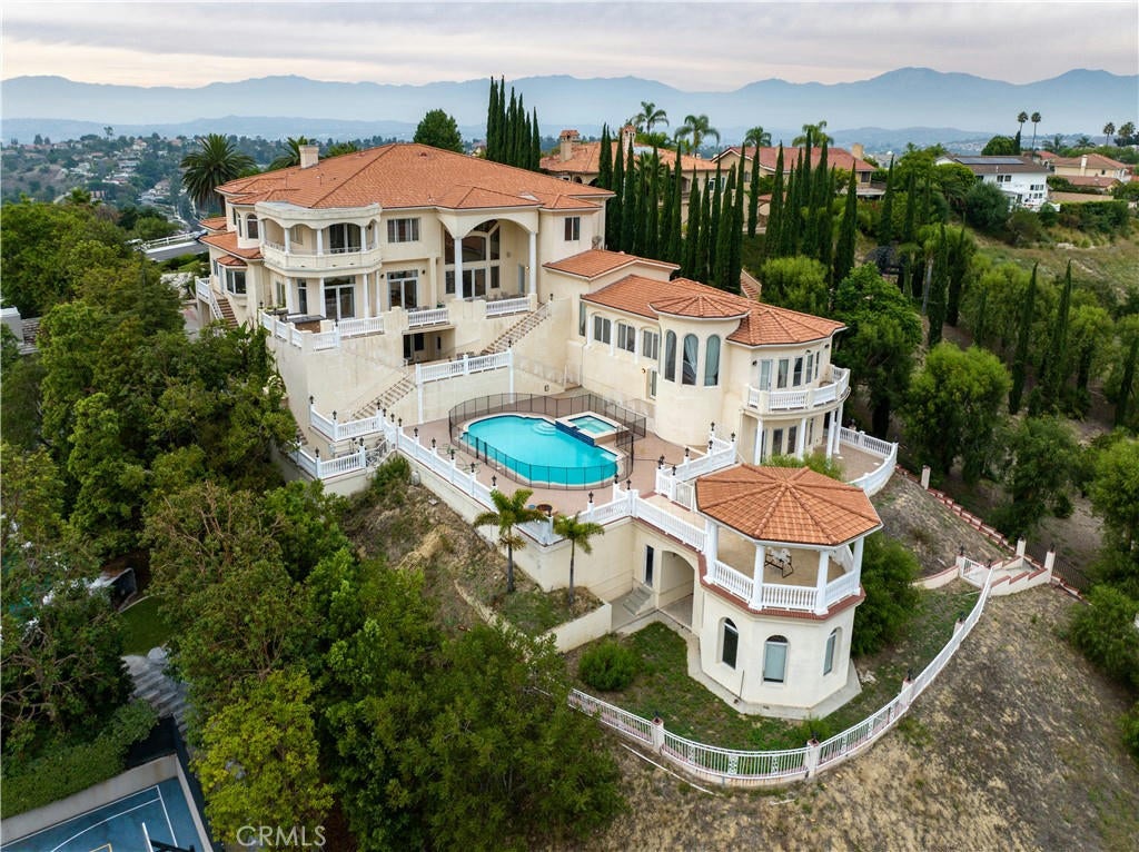 Diamond Bar, California, 91765, United States, ,13 BathroomsBathrooms,Residential,Active,1701829