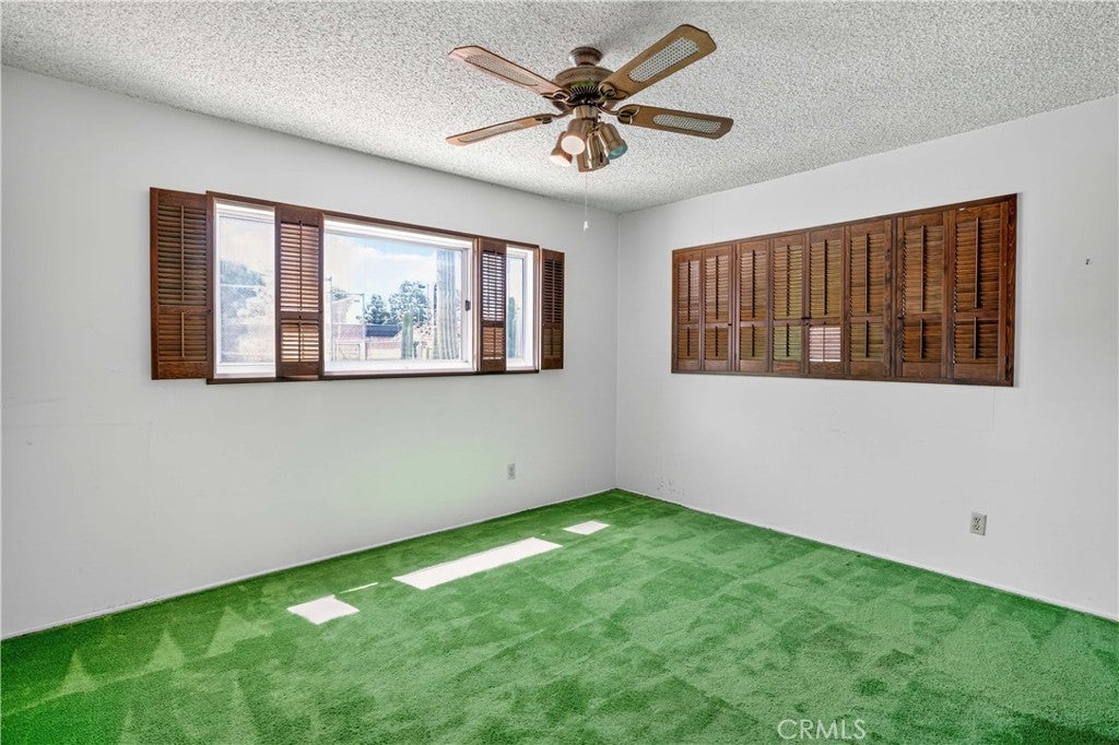 Granada Hills, California, 91344, United States, 5 Bedrooms Bedrooms, ,4 BathroomsBathrooms,Residential,Active,1929698