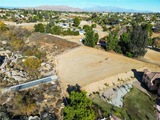 嬉遊圖 US ZIP Code 92508 - Riverside, California Overview and