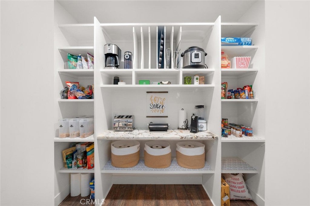 Oroville, California, 95965, United States, ,5 BathroomsBathrooms,Residential,Active,1702211