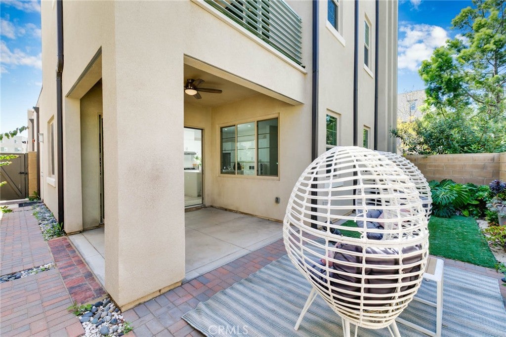 Irvine, California, 92618, United States, 3 Bedrooms Bedrooms, ,3 BathroomsBathrooms,Residential,Active,1942374