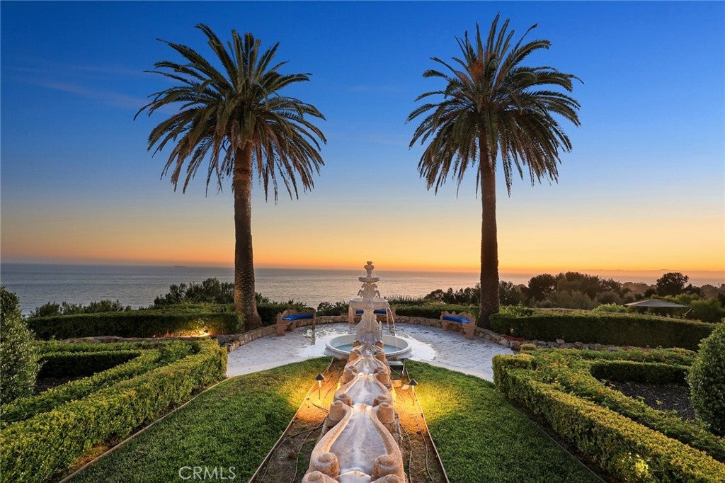 Rancho Palos Verdes, California, 90275, United States, 5 Bedrooms Bedrooms, ,9 BathroomsBathrooms,Residential,Active,1904146