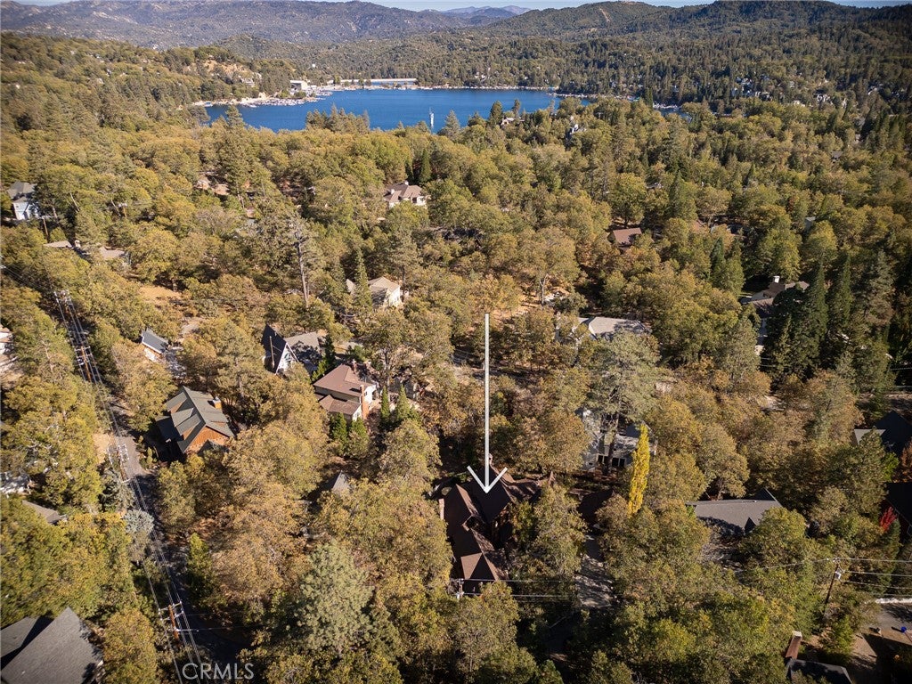 Lake Arrowhead, California, 92352, United States, 4 Bedrooms Bedrooms, ,4 BathroomsBathrooms,Residential,Active,1824526