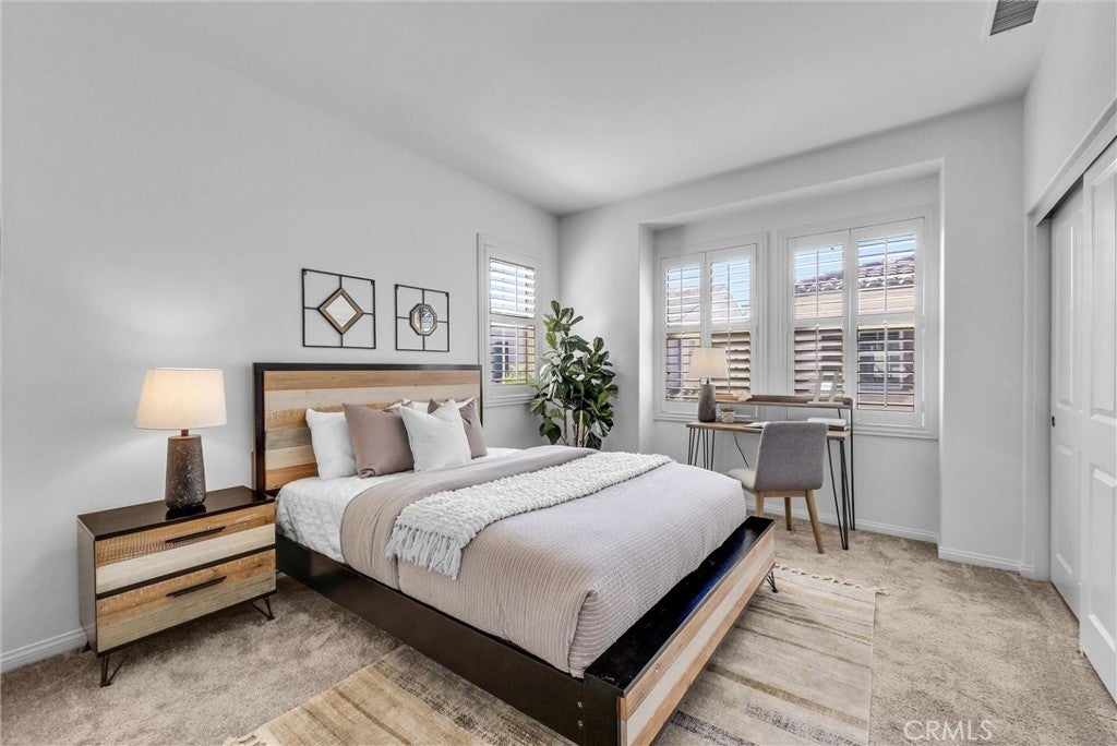 Irvine, California, 92618, United States, 3 Bedrooms Bedrooms, ,3 BathroomsBathrooms,Residential,Contingent,1986914