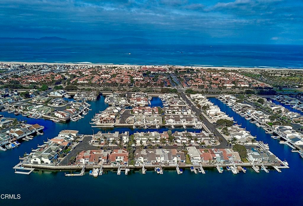 Oxnard, California, 93035, United States, 2 Bedrooms Bedrooms, ,2 BathroomsBathrooms,Residential,Active,1990634