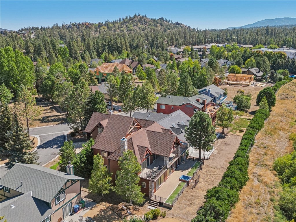 Big Bear Lake, California, 92315, United States, 6 Bedrooms Bedrooms, ,7 BathroomsBathrooms,Residential,Active,1945198