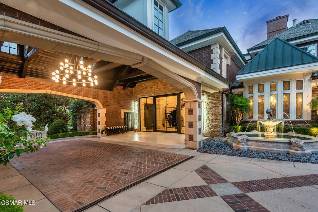 Westlake Village, California, 91362, United States, 5 Bedrooms Bedrooms, ,10 BathroomsBathrooms,Residential,Active,1756358