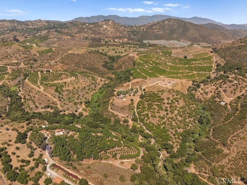 Fallbrook, California, 92028, United States, 3 Bedrooms Bedrooms, ,2 BathroomsBathrooms,Residential,Active,1820329