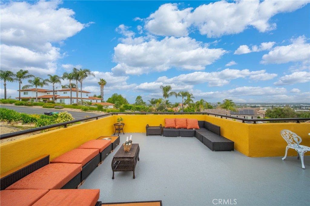 Chino Hills, California, 91709, United States, 7 Bedrooms Bedrooms, ,5 BathroomsBathrooms,Residential,Active,1843383