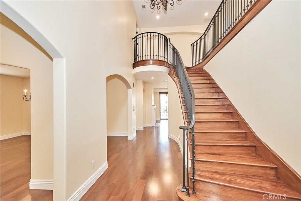 Alhambra, California, 91801, United States, 4 Bedrooms Bedrooms, ,4 BathroomsBathrooms,Residential,Active,1934800