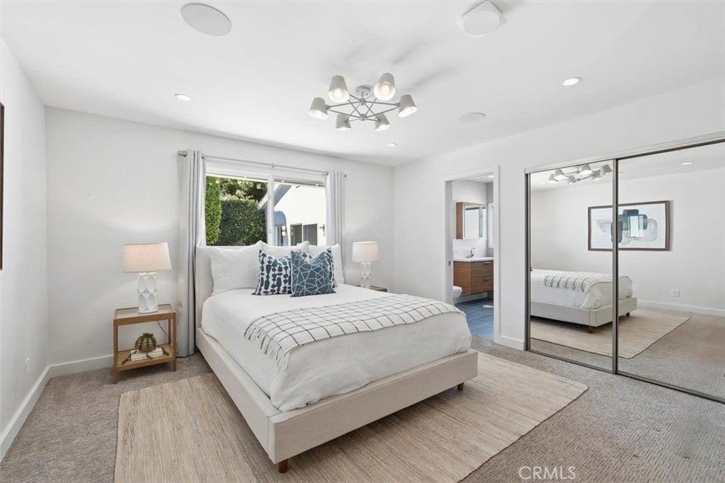 Long Beach, California, 90815, United States, 4 Bedrooms Bedrooms, ,4 BathroomsBathrooms,Residential,Active,1999914