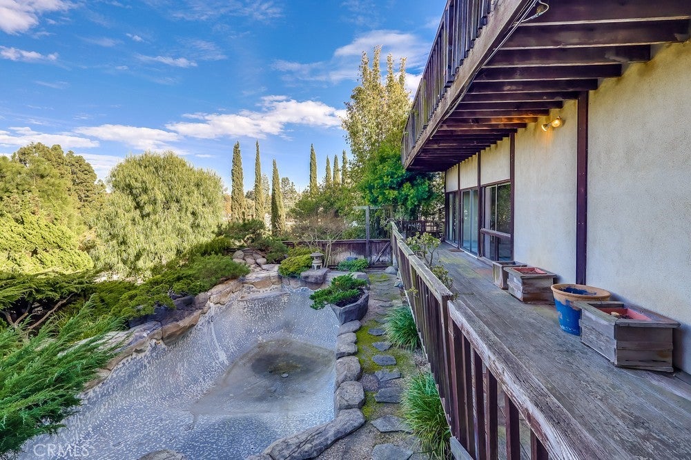 Palos Verdes Estates, California, 90274, United States, 3 Bedrooms Bedrooms, ,4 BathroomsBathrooms,Residential,Active,2016695