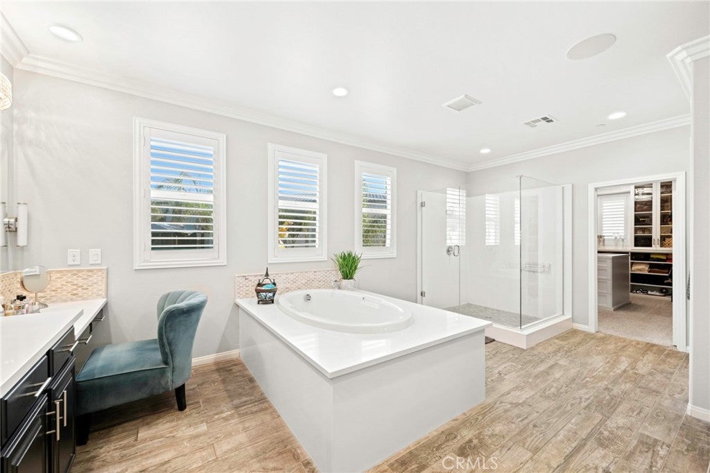Riverside, California, 92504, United States, 6 Bedrooms Bedrooms, ,4 BathroomsBathrooms,Residential,Active,1943798