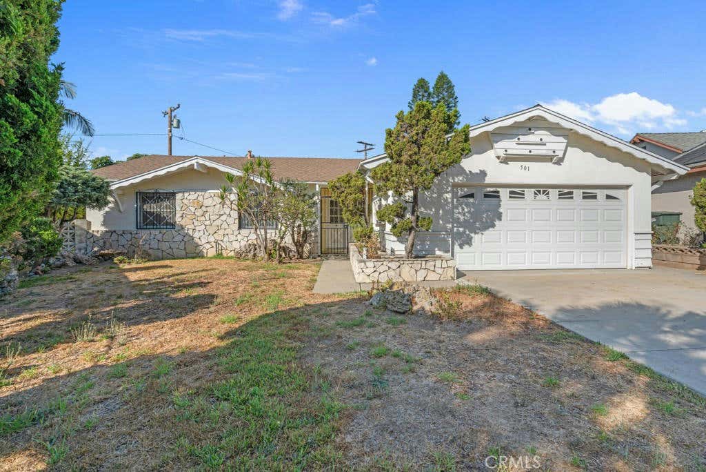 501 VIEW CREST DR, MONTEBELLO, CA 90640, photo 1 of 28