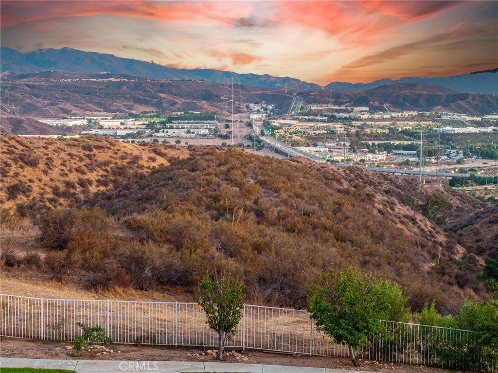 Santa Clarita, California, 91350, United States, 6 Bedrooms Bedrooms, ,5 BathroomsBathrooms,Residential,Active,2006901