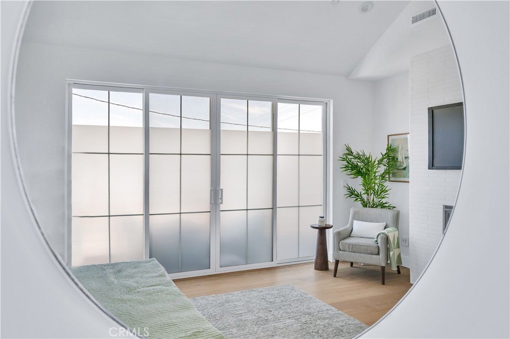 Redondo Beach, California, 90278, United States, 5 Bedrooms Bedrooms, ,5 BathroomsBathrooms,Residential,Active,1959976