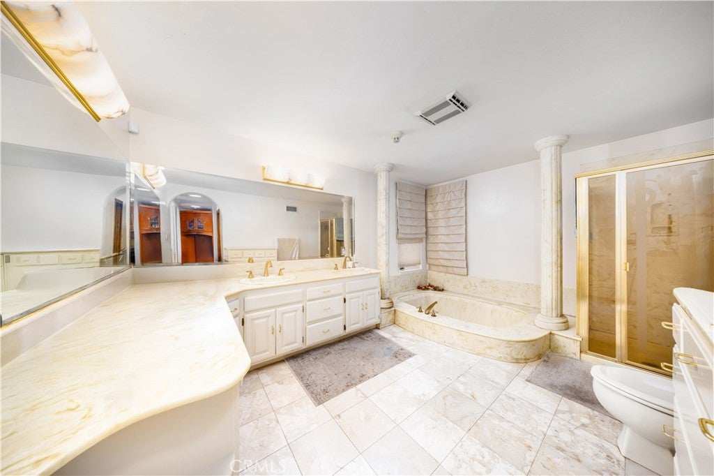 Diamond Bar, California, 91765, United States, 5 Bedrooms Bedrooms, ,5 BathroomsBathrooms,Residential,Active,1967293