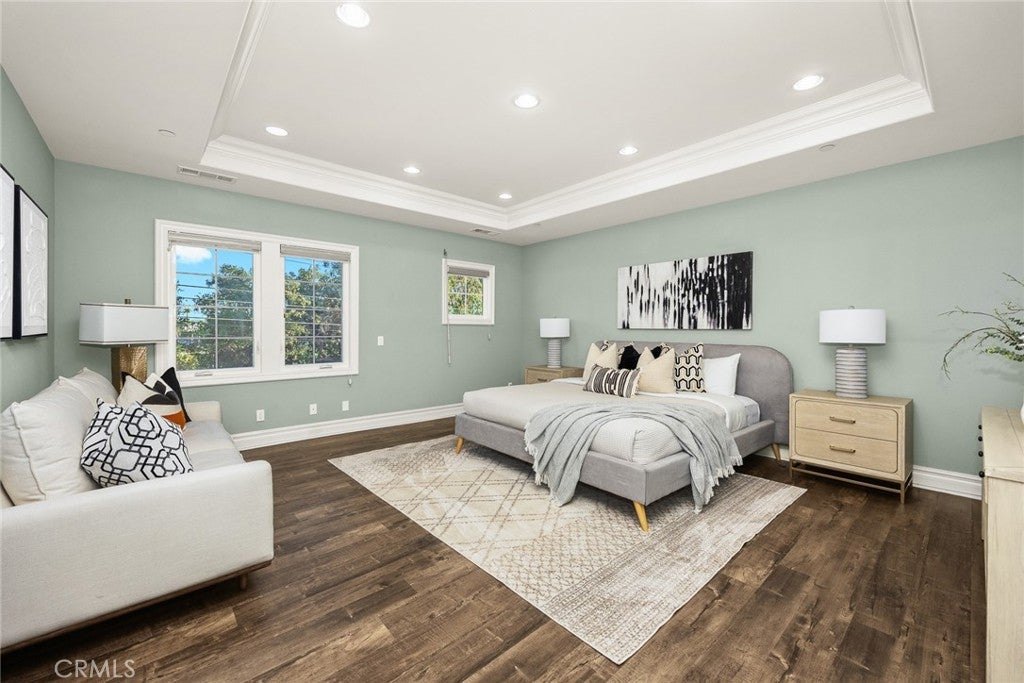 Arcadia, California, 91007, United States, 5 Bedrooms Bedrooms, ,6 BathroomsBathrooms,Residential,Active,1941105