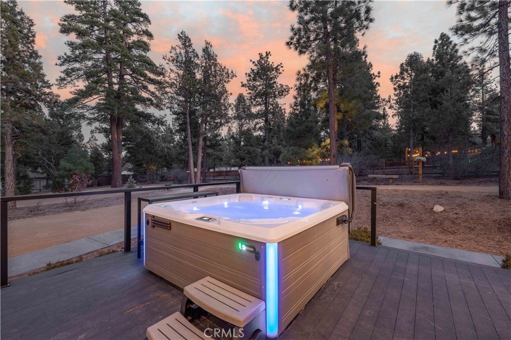 Big Bear City, California, 92314, United States, 5 Bedrooms Bedrooms, ,5 BathroomsBathrooms,Residential,Active,1702356