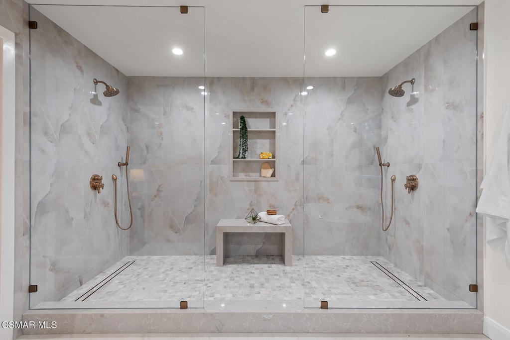 Westlake Village, California, 91361, United States, 4 Bedrooms Bedrooms, ,4 BathroomsBathrooms,Residential,Active,1867926