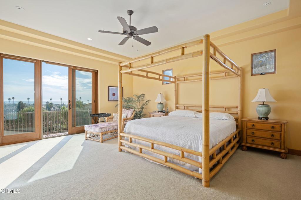 Ventura, California, 93001, United States, 3 Bedrooms Bedrooms, ,4 BathroomsBathrooms,Residential,Active,1748186