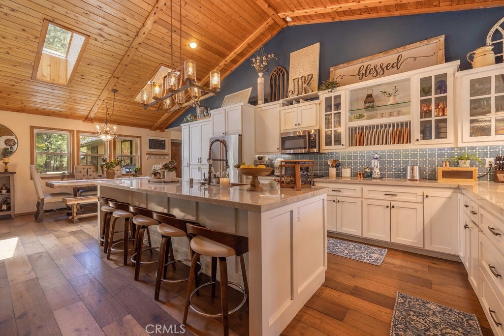 Big Bear Lake, California, 92315, United States, ,4 BathroomsBathrooms,Residential,Active,1825090