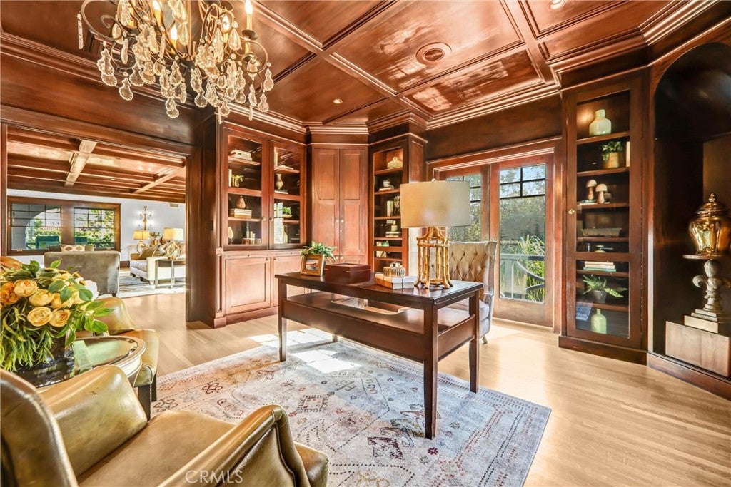 Pasadena, California, 91106, United States, 8 Bedrooms Bedrooms, ,10 BathroomsBathrooms,Residential,Active,1996260