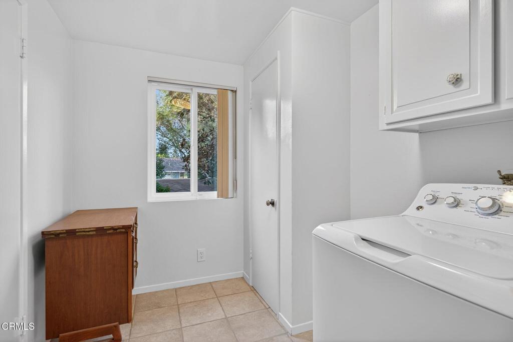 Camarillo, California, 93010, United States, 4 Bedrooms Bedrooms, ,2 BathroomsBathrooms,Residential,Active,2011874