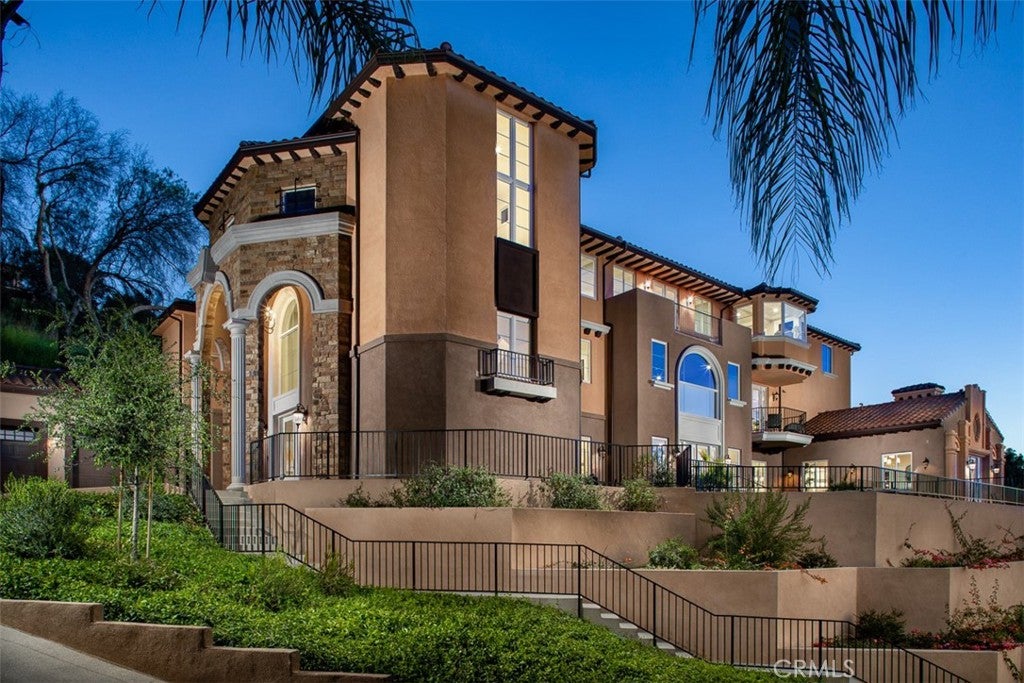 Diamond Bar, California, 91765, United States, 6 Bedrooms Bedrooms, ,7 BathroomsBathrooms,Residential,Active,1898223