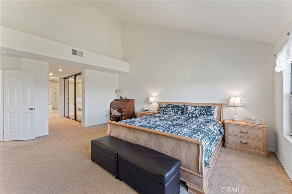 Irvine, California, 92603, United States, 4 Bedrooms Bedrooms, ,4 BathroomsBathrooms,Residential,Active,1986909