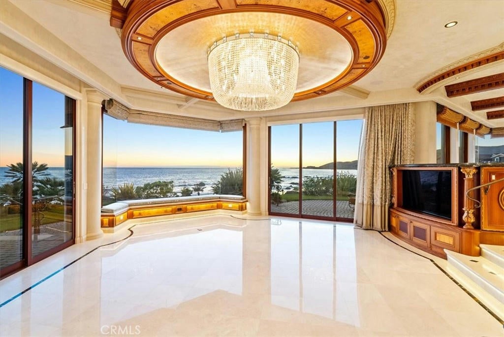 Cayucos, California, 93430, United States, ,5 BathroomsBathrooms,Residential,Active,1769481