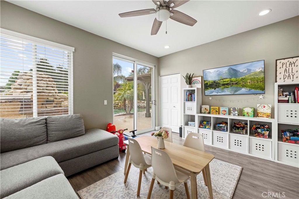 Castaic, California, 91384, United States, ,5 BathroomsBathrooms,Residential,Active,1798186