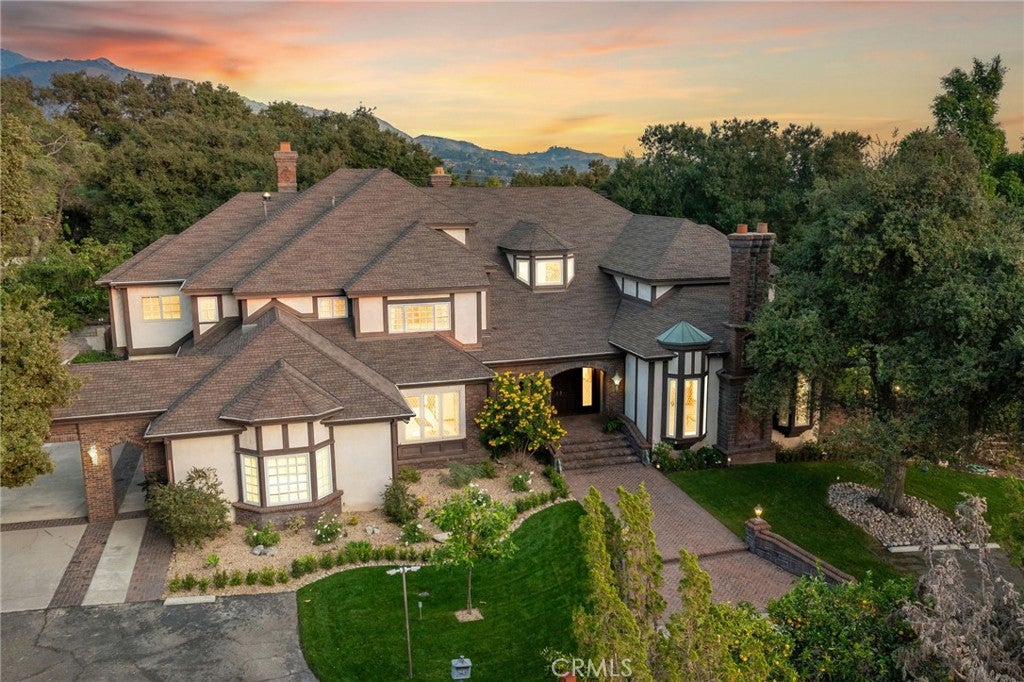 Glendora, California, 91741, United States, 8 Bedrooms Bedrooms, ,7 BathroomsBathrooms,Residential,Active,1900207