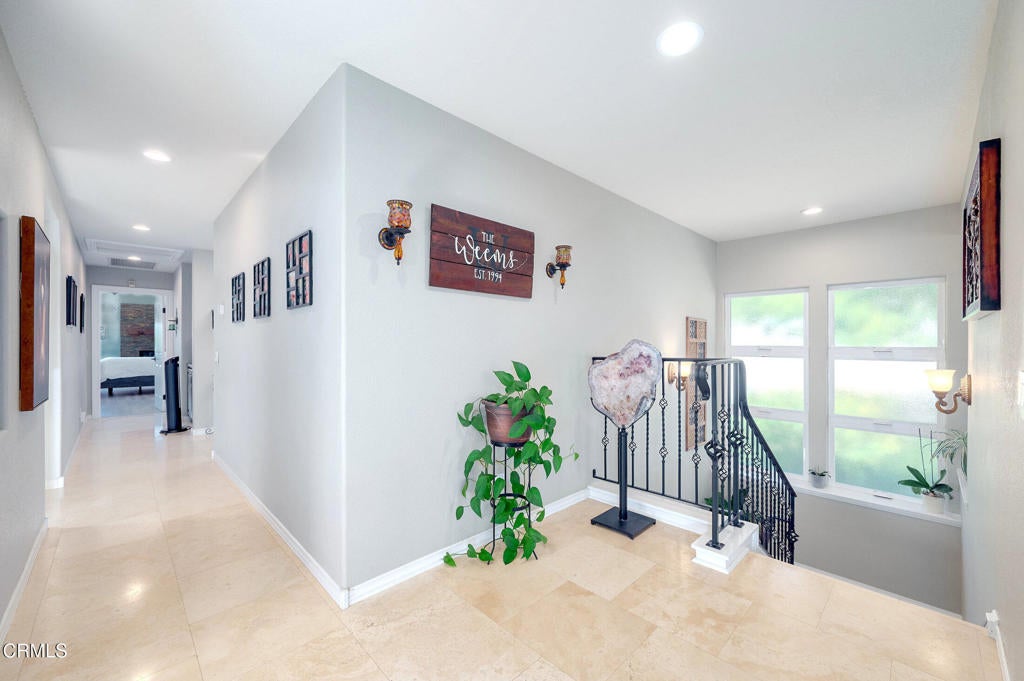 Camarillo, California, 93012, United States, 6 Bedrooms Bedrooms, ,4 BathroomsBathrooms,Residential,Active,1952615